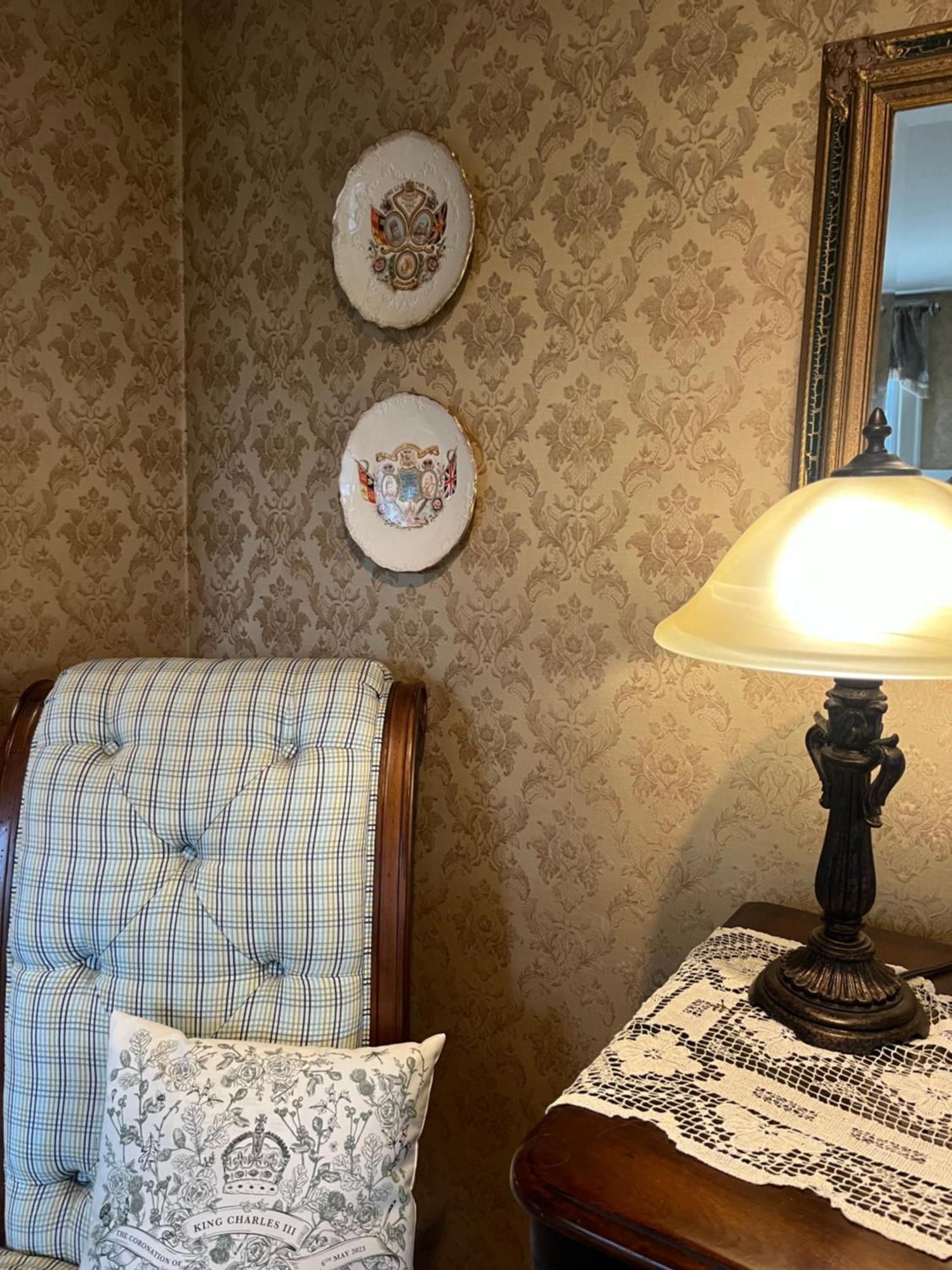 Antique1242 British Bed & Breakfast เอนฟิลด์ ภายนอก รูปภาพ